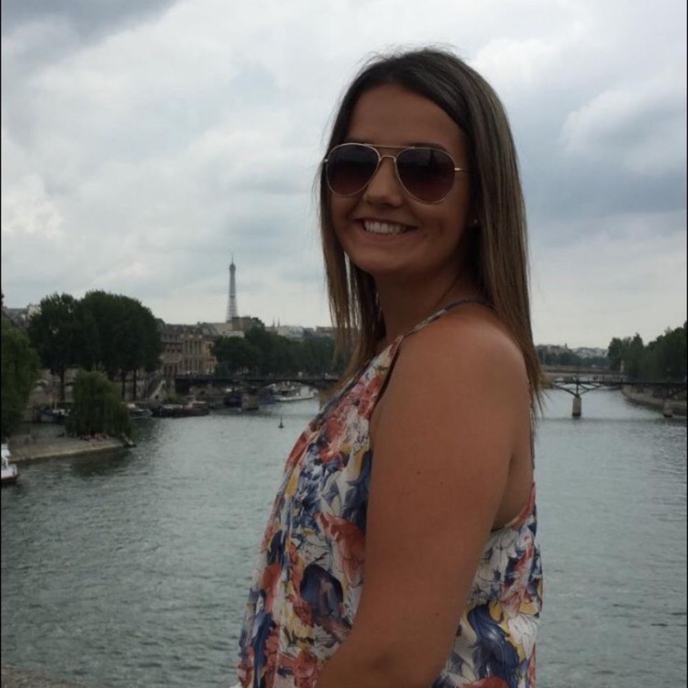 Meet your Posher, Lauren